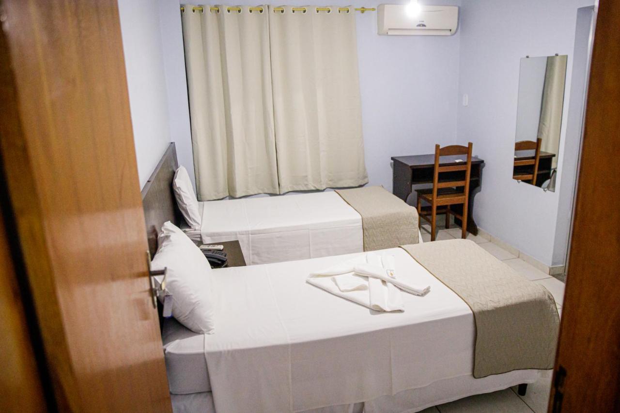Hotel Albinos Itaperuna Extérieur photo