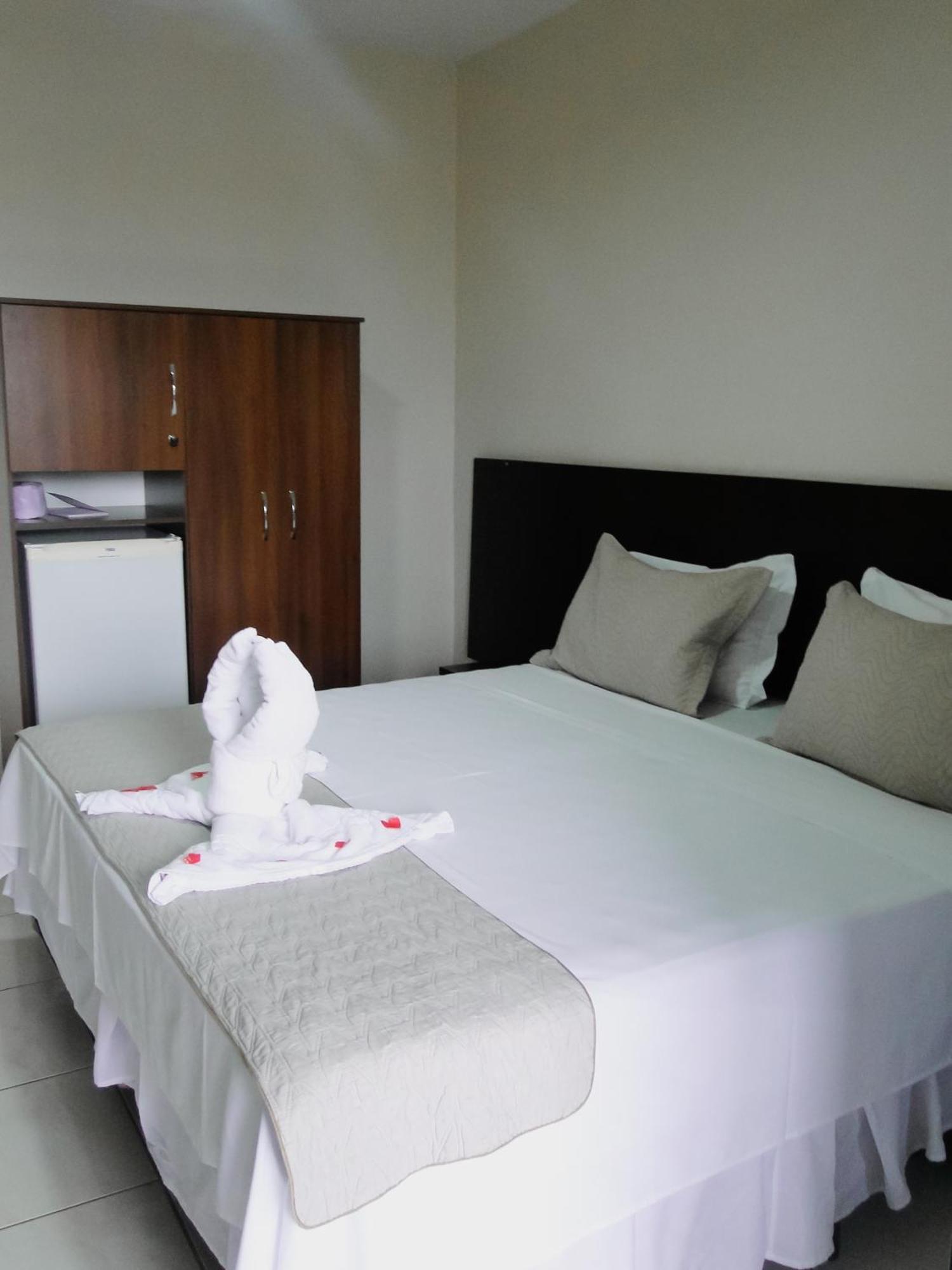 Hotel Albinos Itaperuna Extérieur photo
