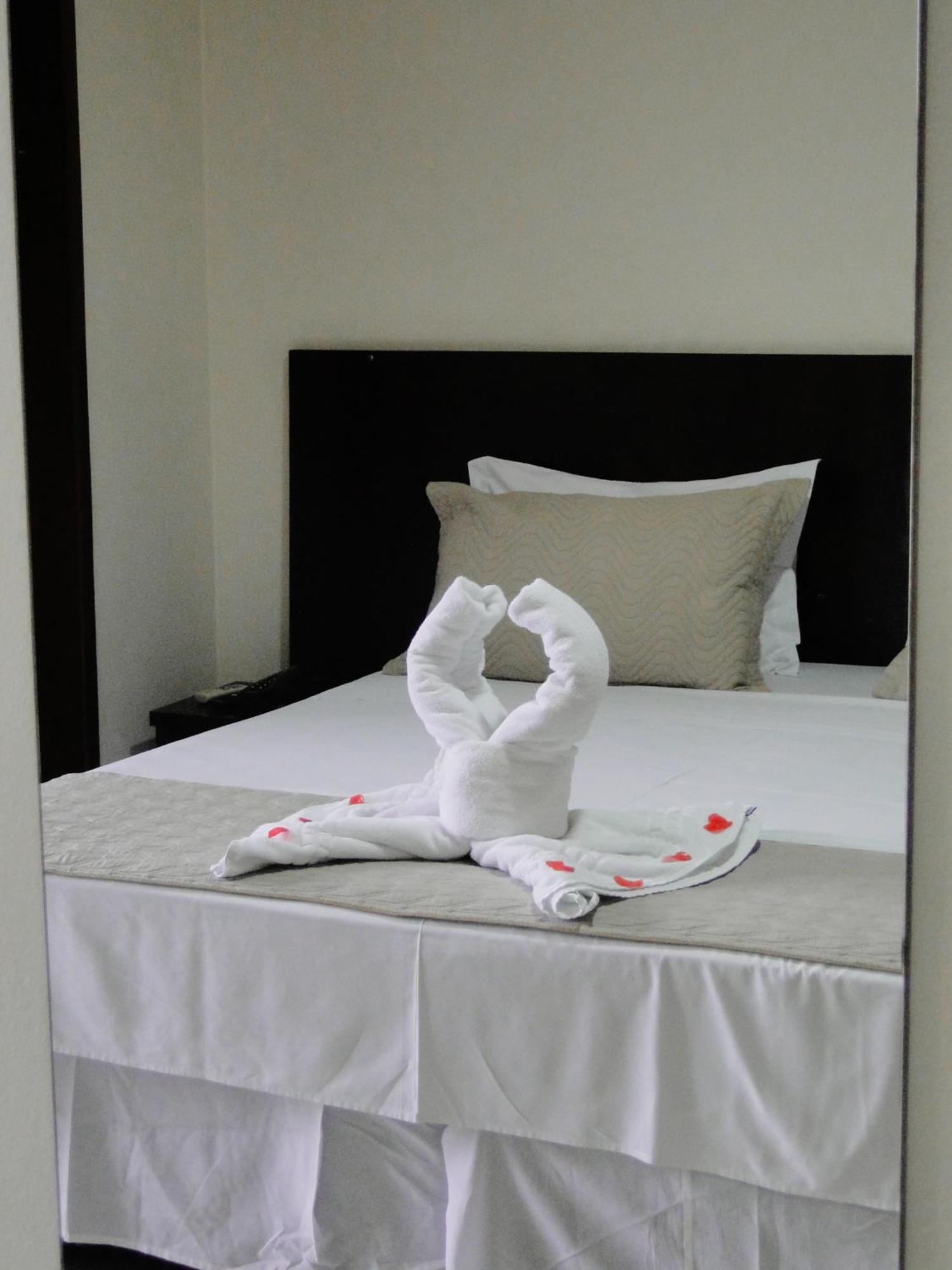 Hotel Albinos Itaperuna Extérieur photo